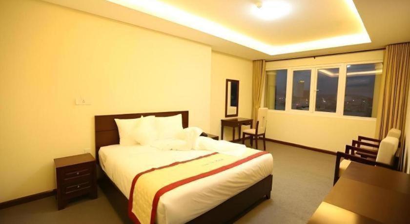 Tien Sa Hotel Da Nang Zewnętrze zdjęcie